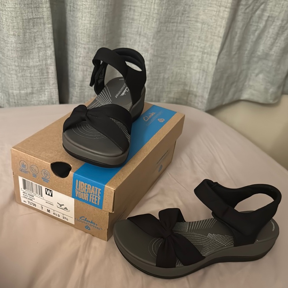 Clarks Black Sandals with Bow Accent